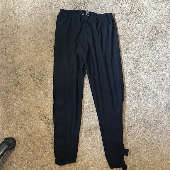 Elegant Black Women's Leggings - Picture 1 of 4